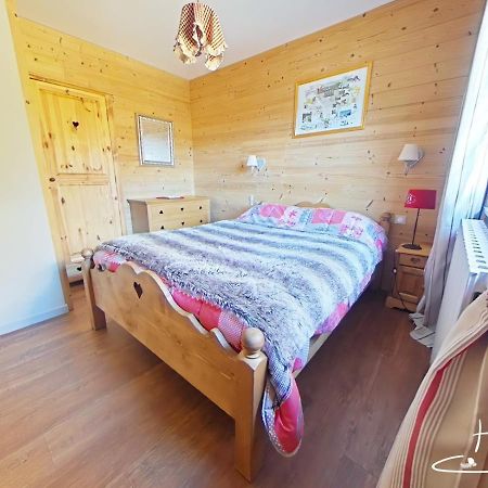 فيلا لابْريسْفي Chalet Les Trois Vallees المظهر الخارجي الصورة